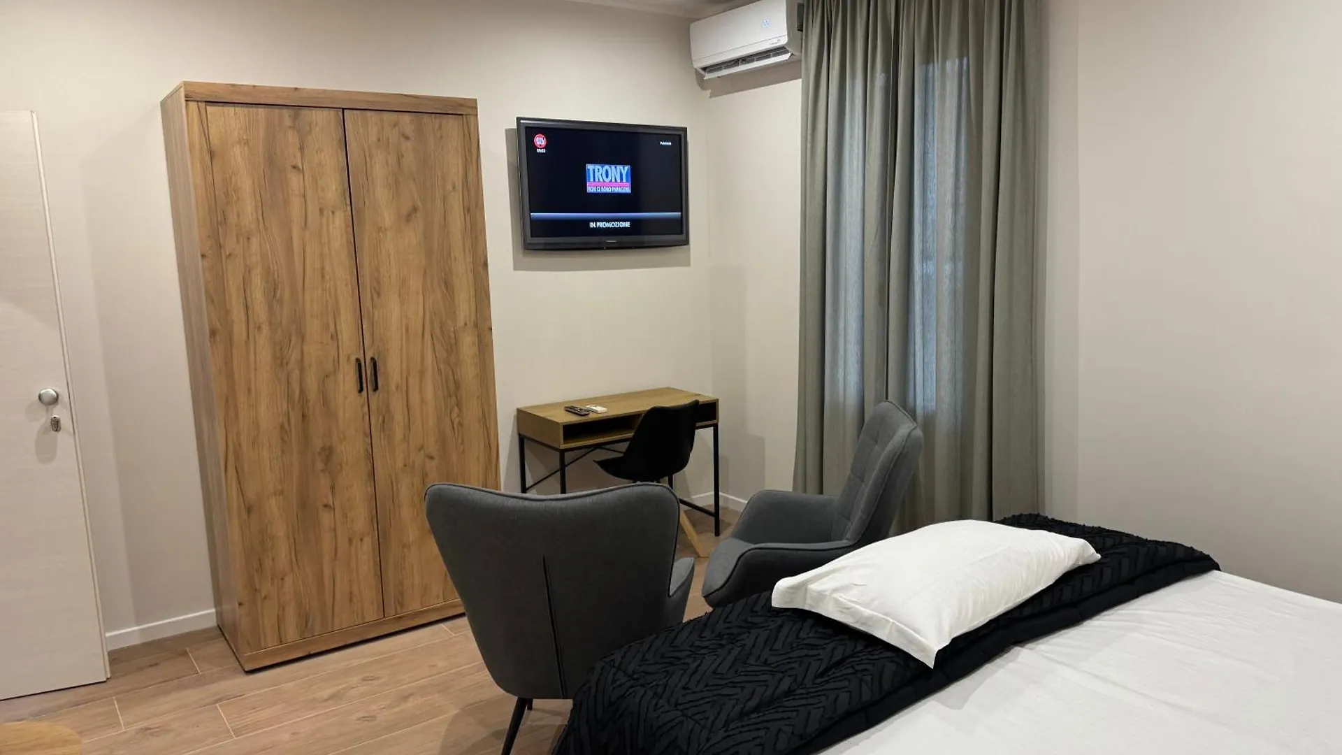 A Guesthouse Montecchio Emilia 0*,